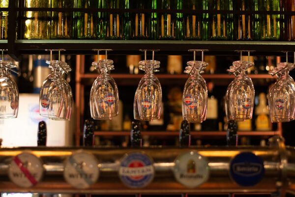 Exploring the Vibrant Bar Scene in Thailand