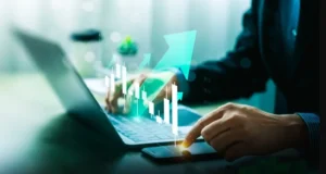 How Investors Evaluate Stocks Beyond Short-Term Market Noise